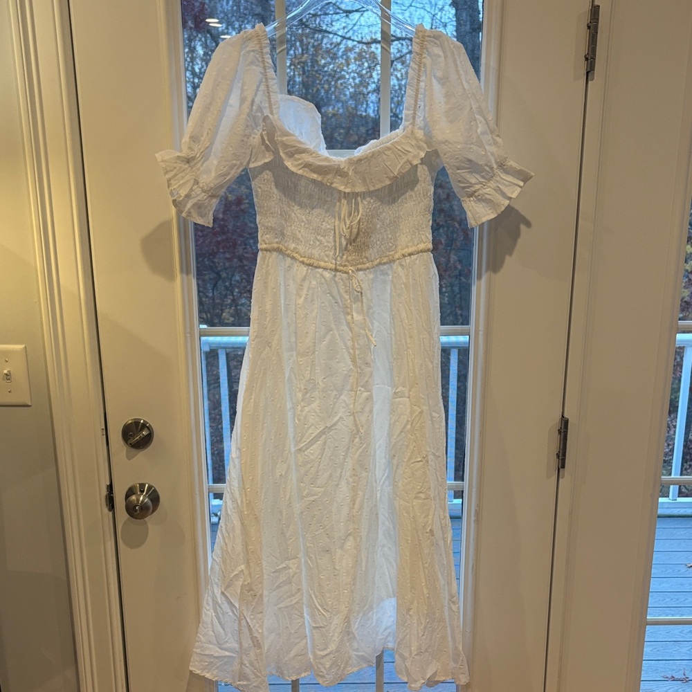 White Puff Sleeve Maxi Dress